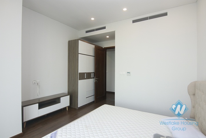 Modern two bedrooms apartment for rent in Sun Grand City Ancora, Luong Yen, Ha Noi